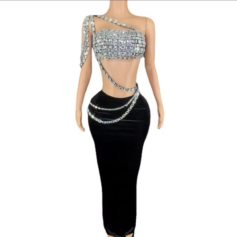 Elegant Black and Silver One-Shoulder Dress
